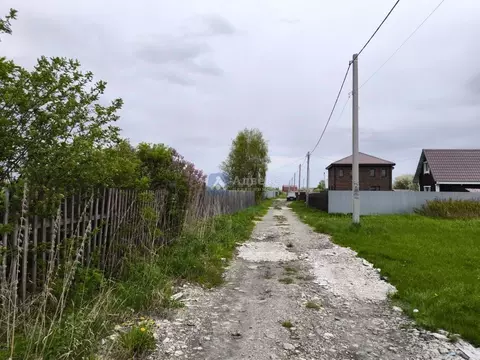 Участок в Тюменская область, Тюмень Полянка садовое товарищество, ул. ...