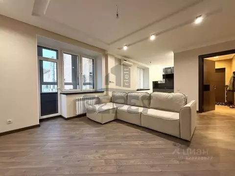 3-к кв. Татарстан, Казань ул. Зур Урам, 1К (90.0 м)