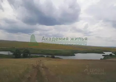 Участок в Саратовская область, Красноармейский район, Гвардейское ...