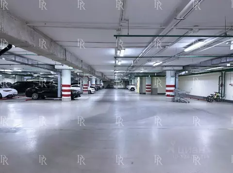 Гараж в Москва Мосфильмовская ул., 70к2 (12 м)