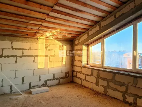 Продается 2-комнатная квартира