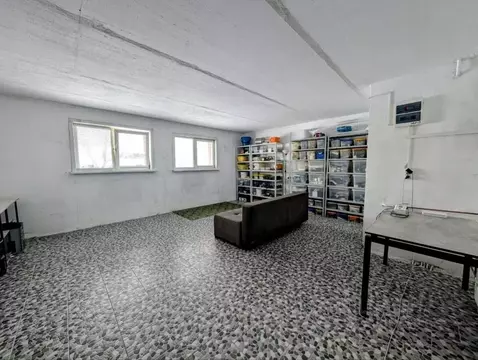 Помещение свободного назначения в Иркутская область, Иркутск ул. ...