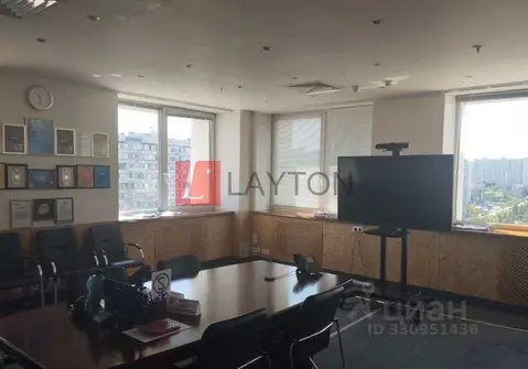 Офис в Москва Осенний бул., 23 (328 м)
