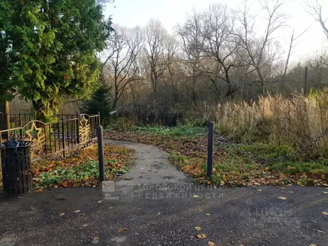 Участок в Москва д. Нижнее Валуево, 9Б (5.0 сот.)