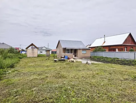Дом в Тюменская область, Тюмень Садовое товарищество Липовый остров, ...