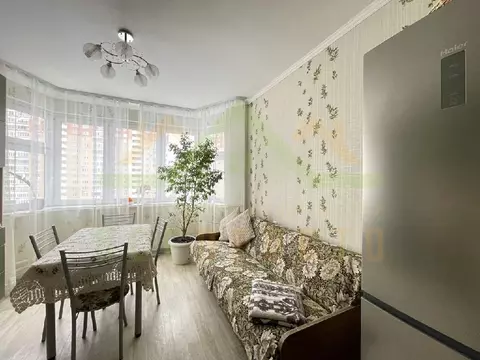 Продается 3-комнатная квартира