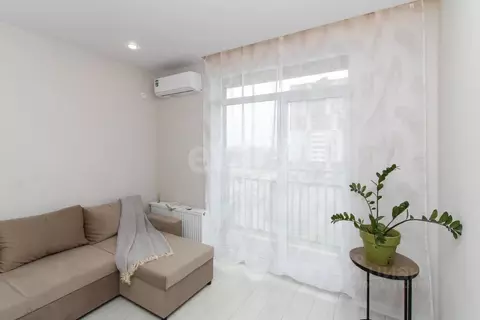 Студия Тюменская область, Тюмень ул. Краснооктябрьская, 16 (25.22 м)