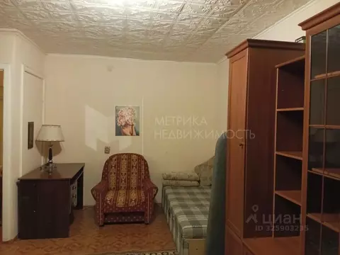 1-к кв. Тюменская область, Тюмень ул. Пермякова, 24 (29.6 м)