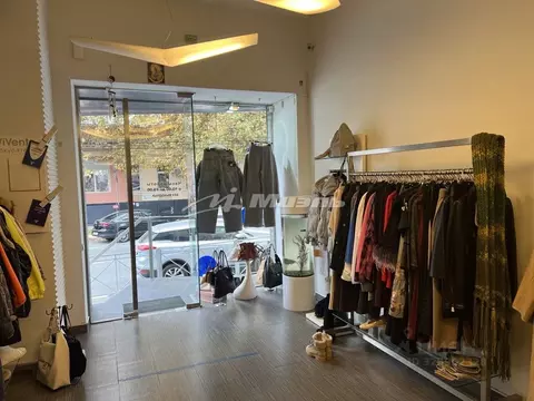 2-к кв. Крым, Симферополь ул. Екатерининская, 42 (60.2 м)