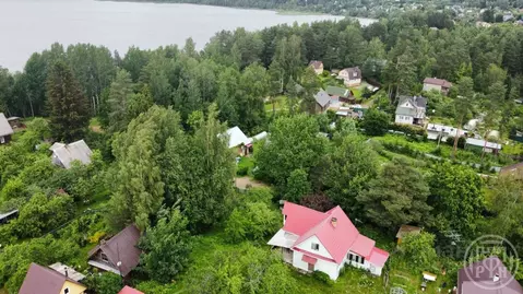 Дом в Ленинградская область, Всеволожский район, Куйвозовское с/пос, ...