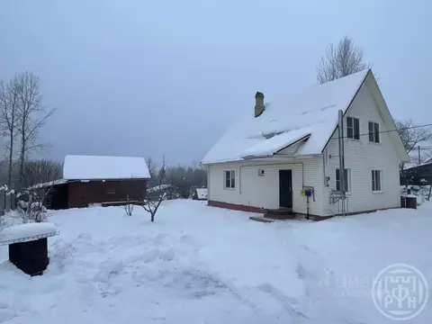 Дом в Ленинградская область, Выборгский район, пос. Первомайское ул. ...