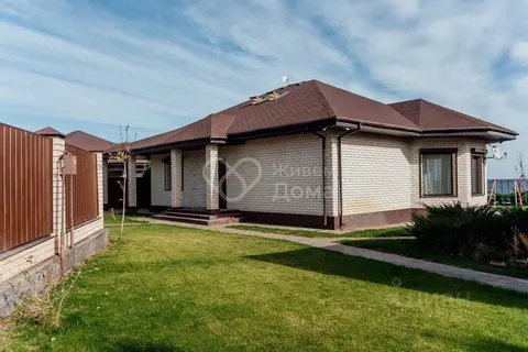 Дом в Волгоградская область, Городищенский район, Ерзовское городское ...