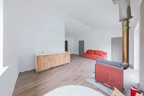 Дом в Свердловская область, Екатеринбург Юбилейный СПК, 1 (47 м)