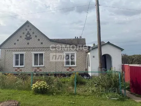 Дом в Липецкая область, Тербунский муниципальный округ, с. Вторые ...