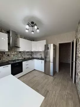 2-к кв. Марий Эл, Йошкар-Ола Фестивальная ул., 58А (59.4 м)