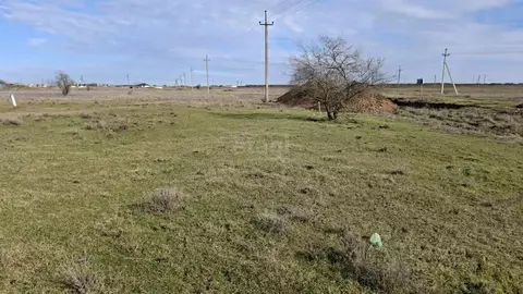 Участок в Крым, Ленинский район, Семисотское с/пос, с. Каменское ул. ...