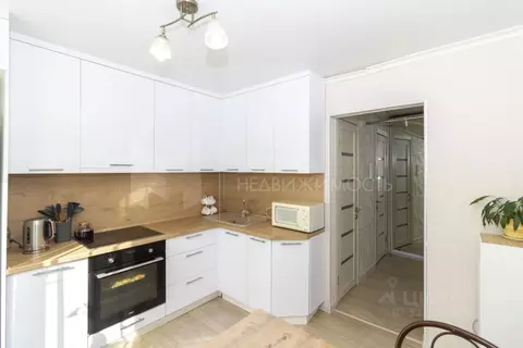 2-к кв. Тюменская область, Тюмень Транспортная ул., 108 (50.6 м)