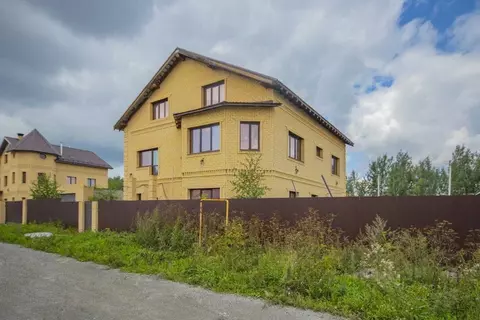 Коттедж в Свердловская область, Белоярский муниципальный округ, с. ...