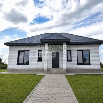 Дом в Алтайский край, Первомайский район, с. Фирсово ул. Ивана ...