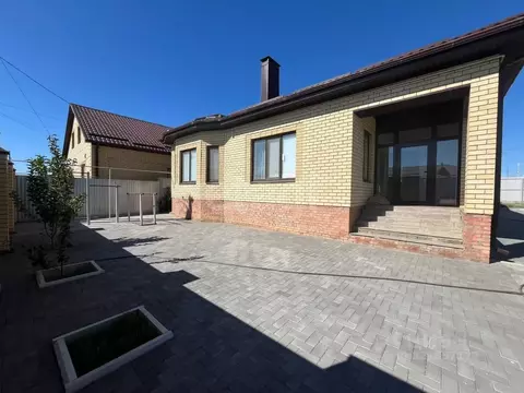 Дом в Калмыкия, Элиста ул. Павла Вдовикина, 53 (173 м)