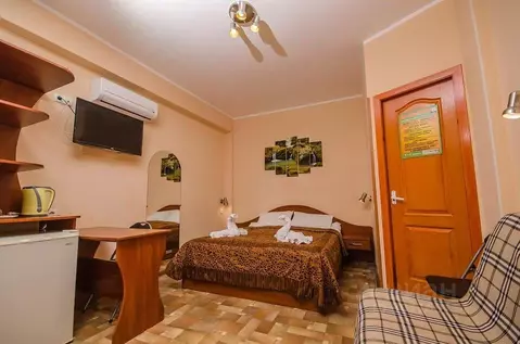 Комната Крым, Алушта ул. Садовая, 6 (12.0 м)