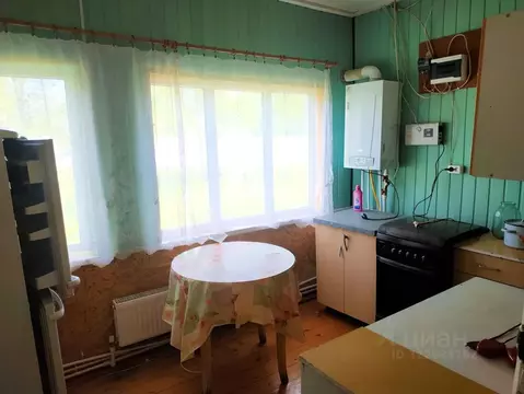 Дом в Калужская область, Тарусский муниципальный округ, Алекино с/пос, ...