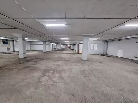 Склад в Свердловская область, Екатеринбург Юго-Западный жилрайон, бул. ...