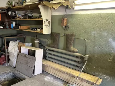 Гараж в Хакасия, Саяногорск Саяногорск городской округ, Енисей ...