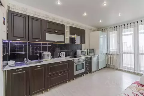 1-к кв. Тюменская область, Тюмень Минская ул., 7/1 (59.0 м)