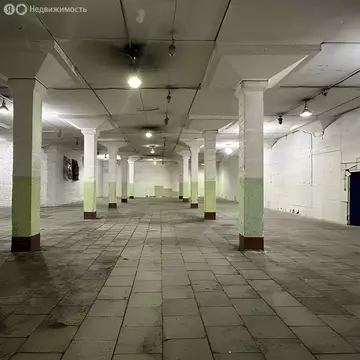 Склад (750 м)