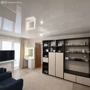 2-комнатная квартира: Озерск, Комсомольский проезд, 5 (45 м)