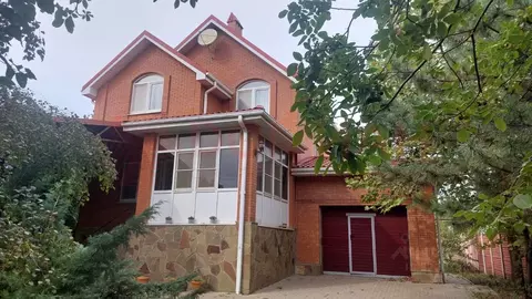 Дом в Ростовская область, Мясниковский район, с. Чалтырь  (222 м)