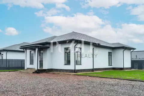 Дом в Ленинградская область, Выборгский район, Первомайское с/пос, ...