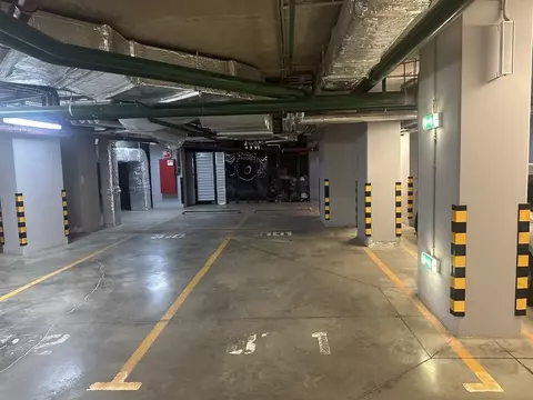 Гараж в Москва Шелепихинская наб., 34к2зд1 (28 м)