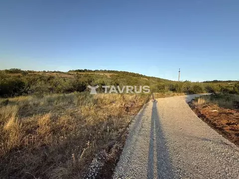 Участок в Крым, Симферопольский район, Перовское с/пос, с. Клиновка  ...