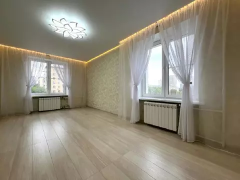 Продается комната в 3-комнатной квартире