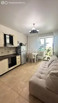 1-комнатная квартира: Тюмень, улица Прокопия Артамонова, 8к1 (40.8 м)
