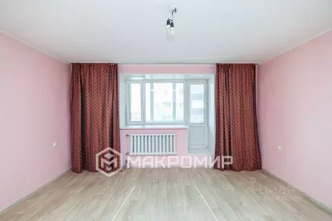 2-к кв. Ханты-Мансийский АО, Сургут Привокзальная ул., 18/3 (81.3 м)