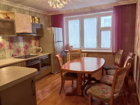 2-к кв. Тюменская область, Тюмень ул. Пермякова, 84к1 (67.2 м)