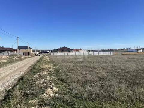 Участок в Крым, Сакский район, Молочненское с/пос, с. Витино  (10.0 ...