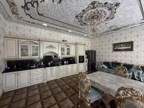 Коттедж в Свердловская область, Екатеринбург Нижне-Исетский жилрайон, ...