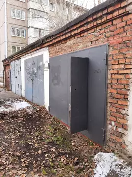 Гараж в Красноярский край, Красноярск ул. 60 лет Октября, 36а (19 м)