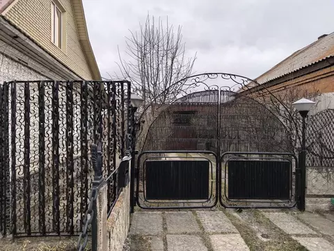 Дом в Хакасия, Абакан ул. 2-я Садовая, 56 (130 м)