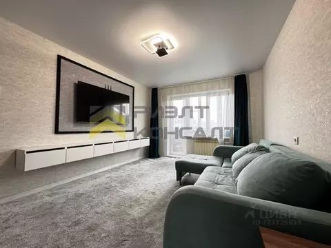 2-к кв. Омская область, Омск ул. 70 лет Октября, 22/2 (52.1 м)