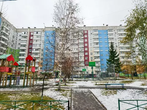 3-к кв. Красноярский край, Красноярск ул. Дмитрия Мартынова, 15 (66.7 ...