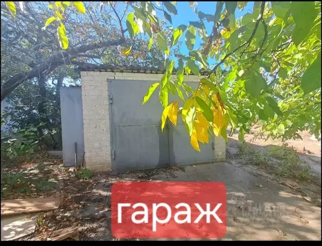Дом в Волгоградская область, Светлоярский район, Червленовское с/пос, ...