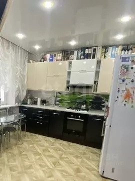 2-к кв. Ямало-Ненецкий АО, Новый Уренгой ул. 26-го съезда КПСС, 8А ...