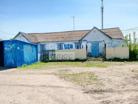 Дом в Оренбургская область, Оренбургский район, Пугачевский сельсовет, ...