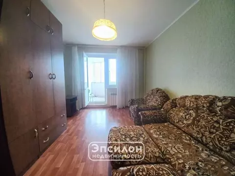 2-к кв. Курская область, Курск просп. Вячеслава Клыкова, 58 (57.39 м)