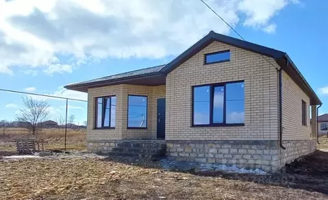 Дом в Ставропольский край, Михайловск Шпаковский район, ул. ...